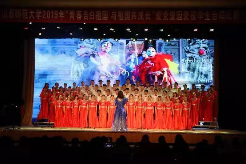 历史课上，老师提出这样的问题：秦始皇能不能吃游戏画面